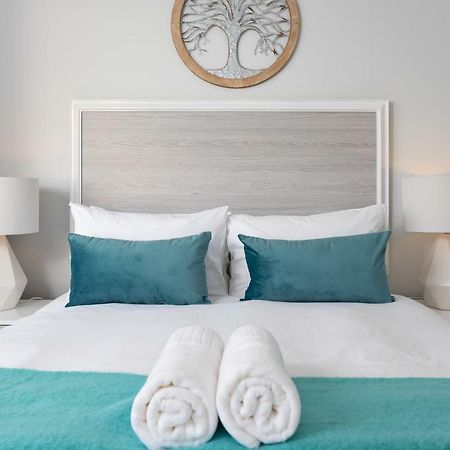 Saratoga Apartments By Propr เคปทาวน์ ภายนอก รูปภาพ
